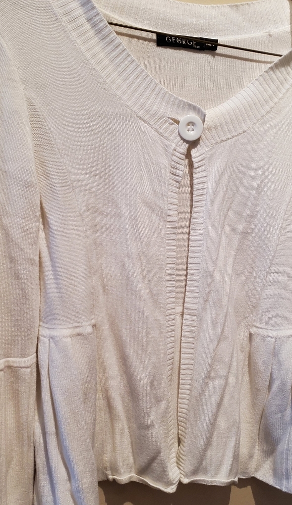 🌼3/25 George 3/4 sleeve lightknit crop sweater M - Picture 2 of 8